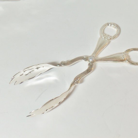 Salad Tongs Silver Plate Gorham Heritage Ornate Scissor Hinged