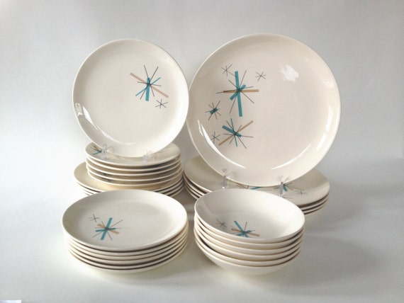 Vintage Salem China North Star / 27-Piece Dinnerware Set