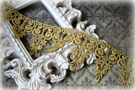 Lace Trim Venice Lace Applique for Altered Art, Costumes, Lace Jewelry, Headbands, Sashes, Sewing, Crafts approx. 3.25" LA-187