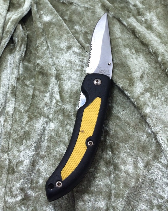 Vintage Pocket Knife Frost Cutlery Flying Falcon Made in