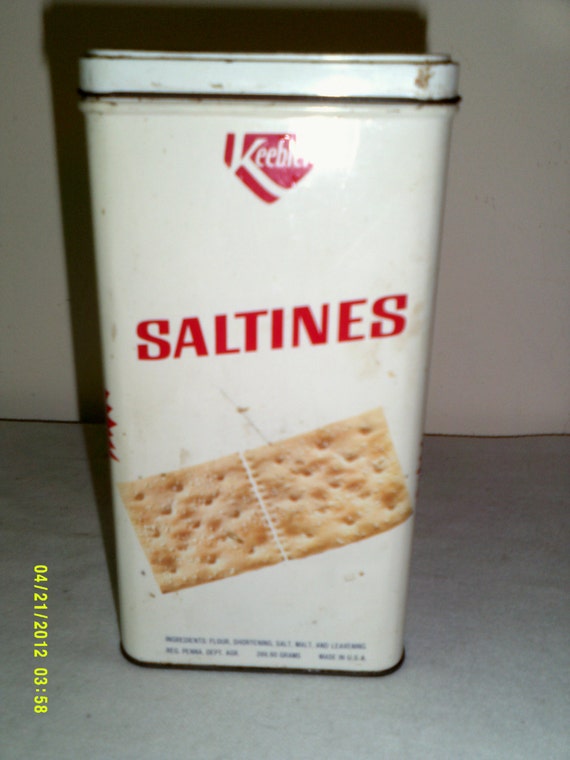 Vintage 1960s Keebler Zesta Saltine Cracker Tin