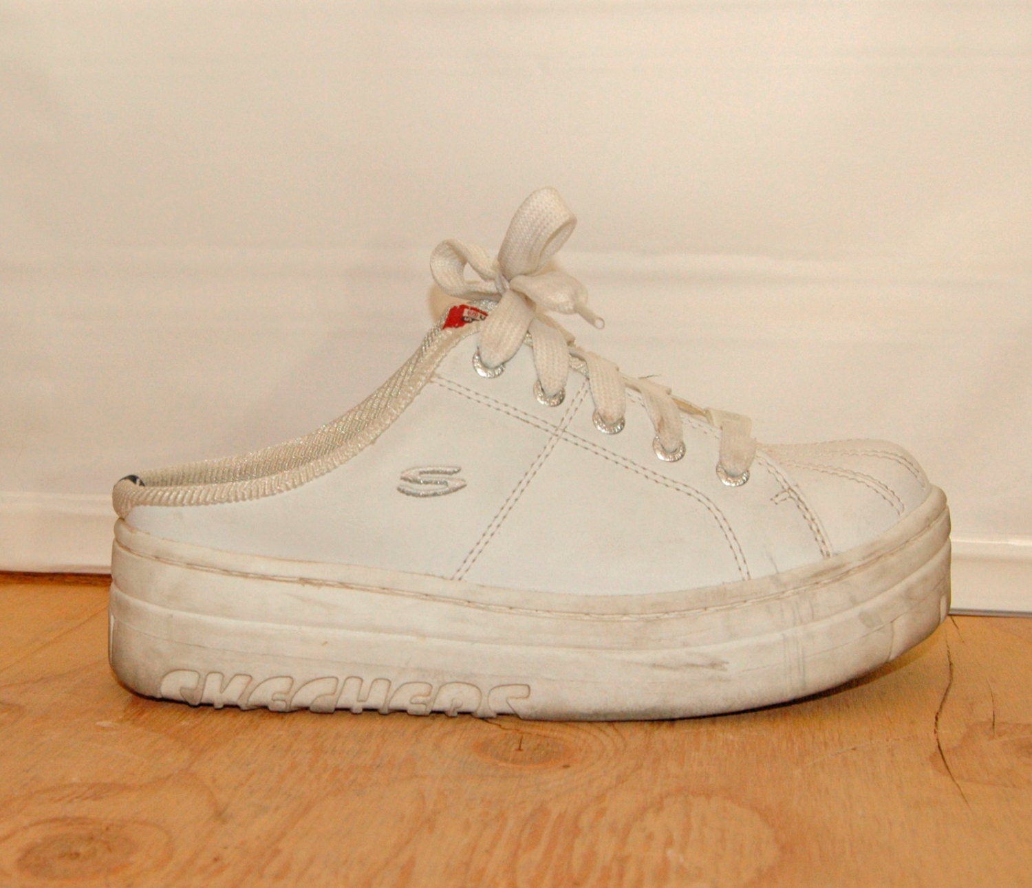 90s White Slip On Sneakers / Chunky Platform / shoes / by Idlized