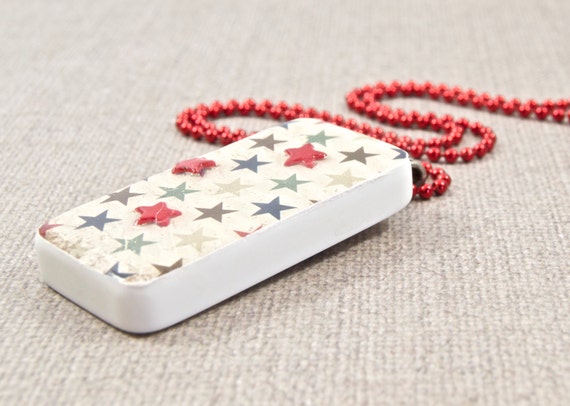 WiReD Boutique: Vintage Inspired Stars Pendant Necklace with Red Ball Chain