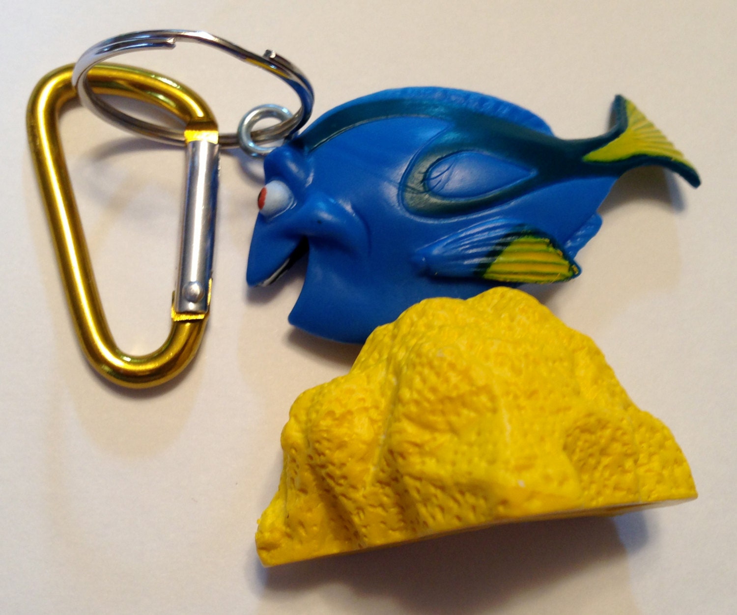 Items similar to Finding Nemo Dory Keychain on Etsy