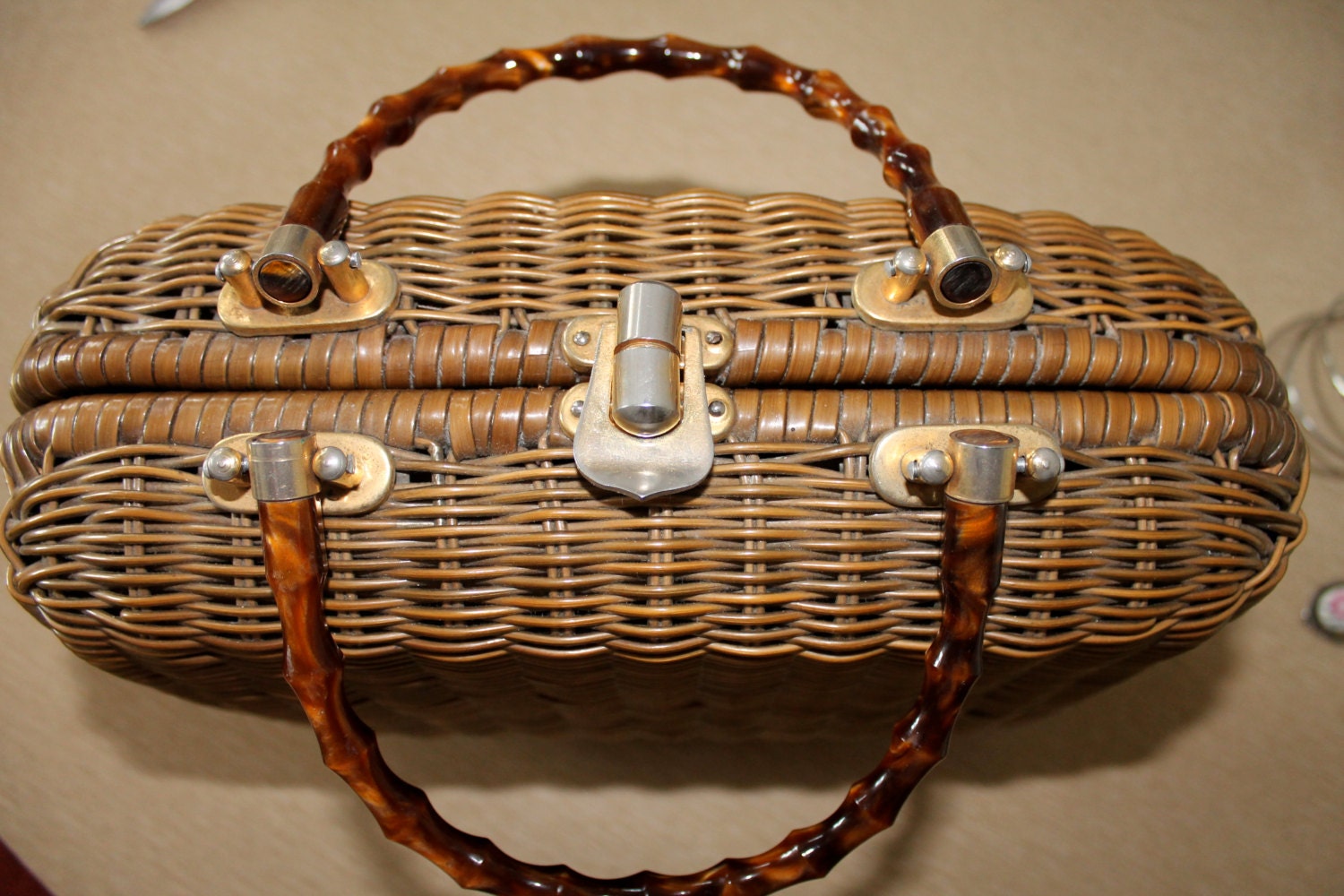 VINTAGE Made in Hong Kong wicker purse with lucite handles