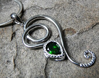 1/4 Once De Morceaux De Diopside Vert De Russie - 4mm Et Moins - Artisanat
