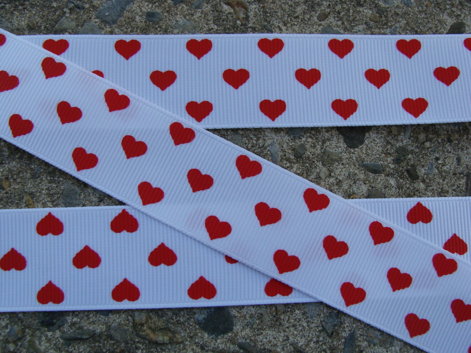 1' Valentine Grosgraine Ribbon Red hearts ribbon Printed