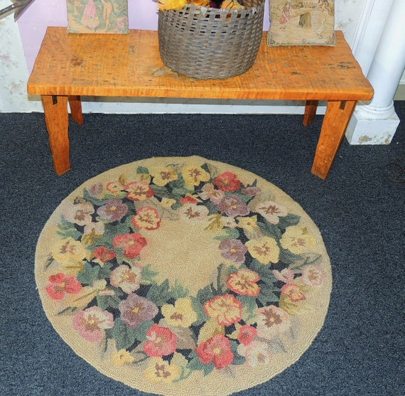 Vintage FLORAL Pansies Round HOOKED Rug 35 Amazing