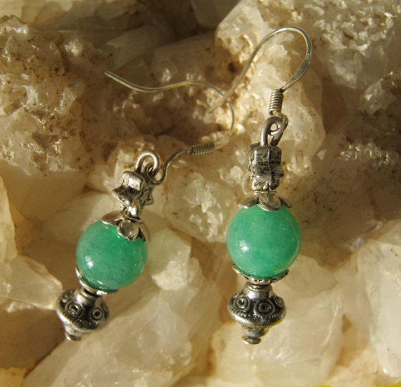 Handmade Silver Earrings with Green Jade & Star by IreneDesign2011