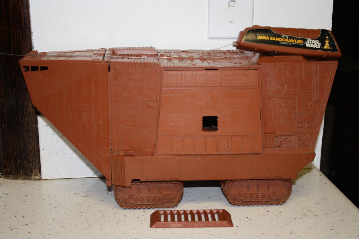 jawa sandcrawler toy