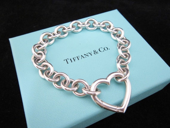 Vintage RARE Tiffany & CO. Open Heart Clasp Bracelet Authentic