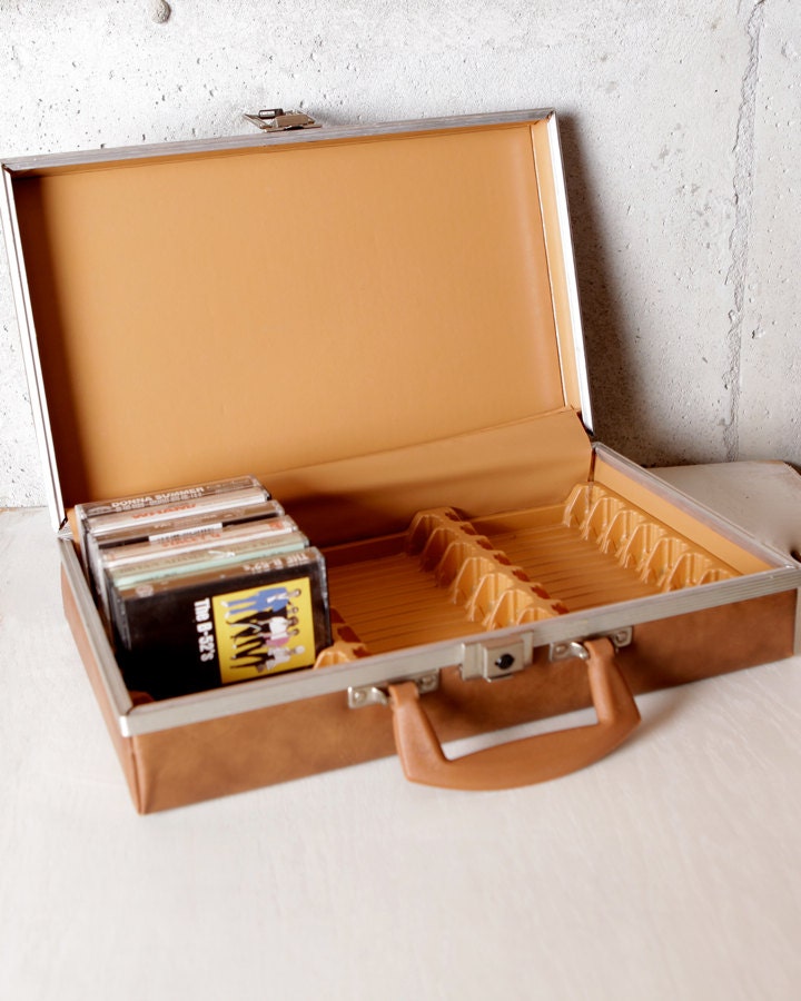 Download Vintage 80s Cassette Tape Case Cassette Carrying Case