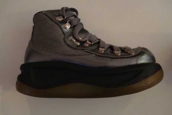 moon platform boots