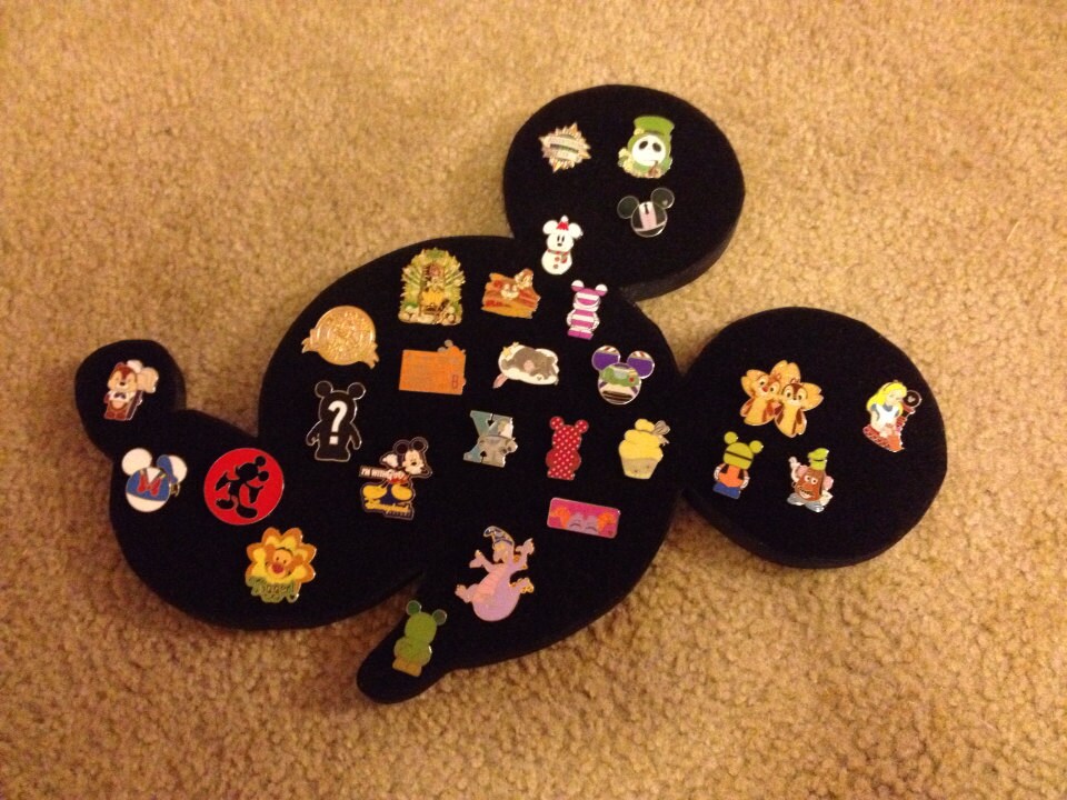 13 Mickey Mouse Disney pin display board. Holds approx