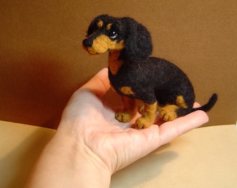 Custom needle felted Dog portrait Dachshund Doxie soft sculpture pet