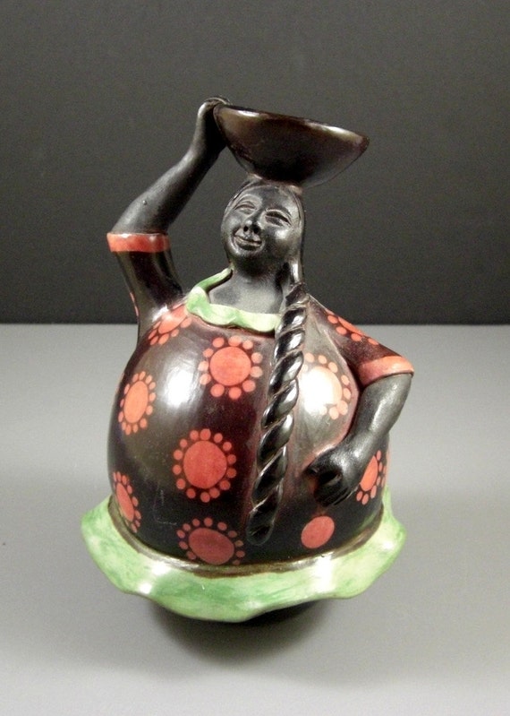 Chulucanas Peruvian Art Pottery Figurine // Signed // from