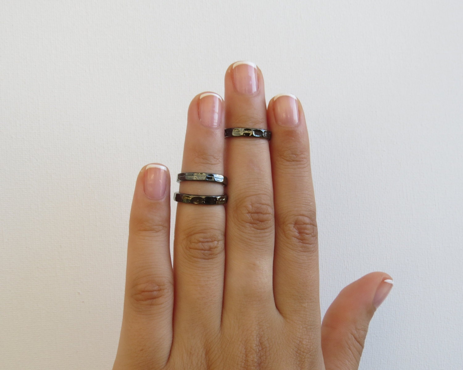 Black stacking rings Knuckle Ring Black shiny by HLcollection