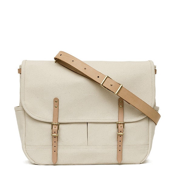 NEW Postal Messenger Bag Natural
