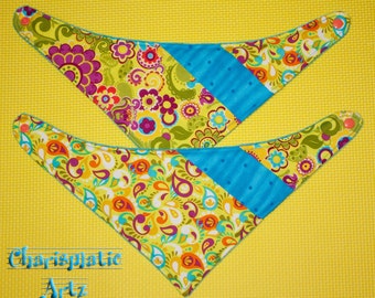 Bandana Bibs-Set of 2: Flower Fun