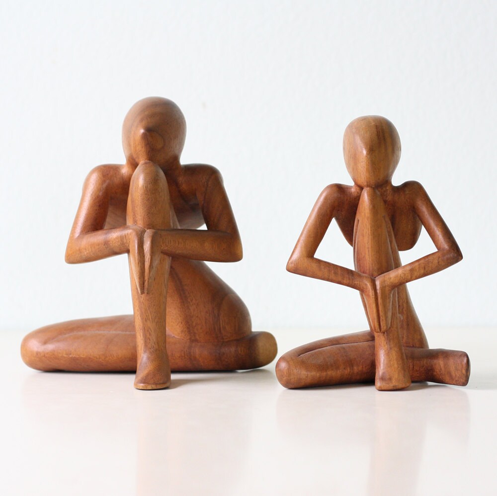 Retro Modern Sculptures Hand Carved Wooden Yoga Men