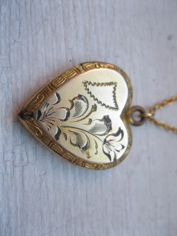 Items Similar To Vintage Gold Fill Locket On Etsy