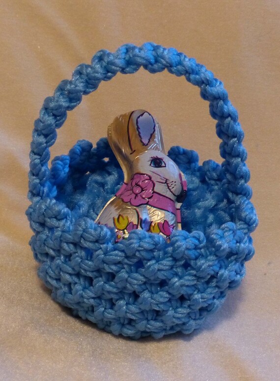 Macrame basket blue yarn blue Easter basket Easter