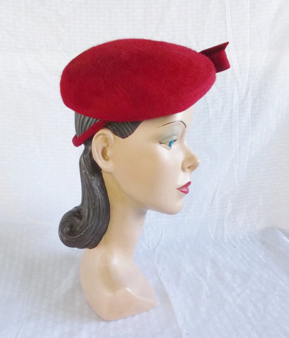 1940's Vintage Red Tilt Beret Hat with Self Bow