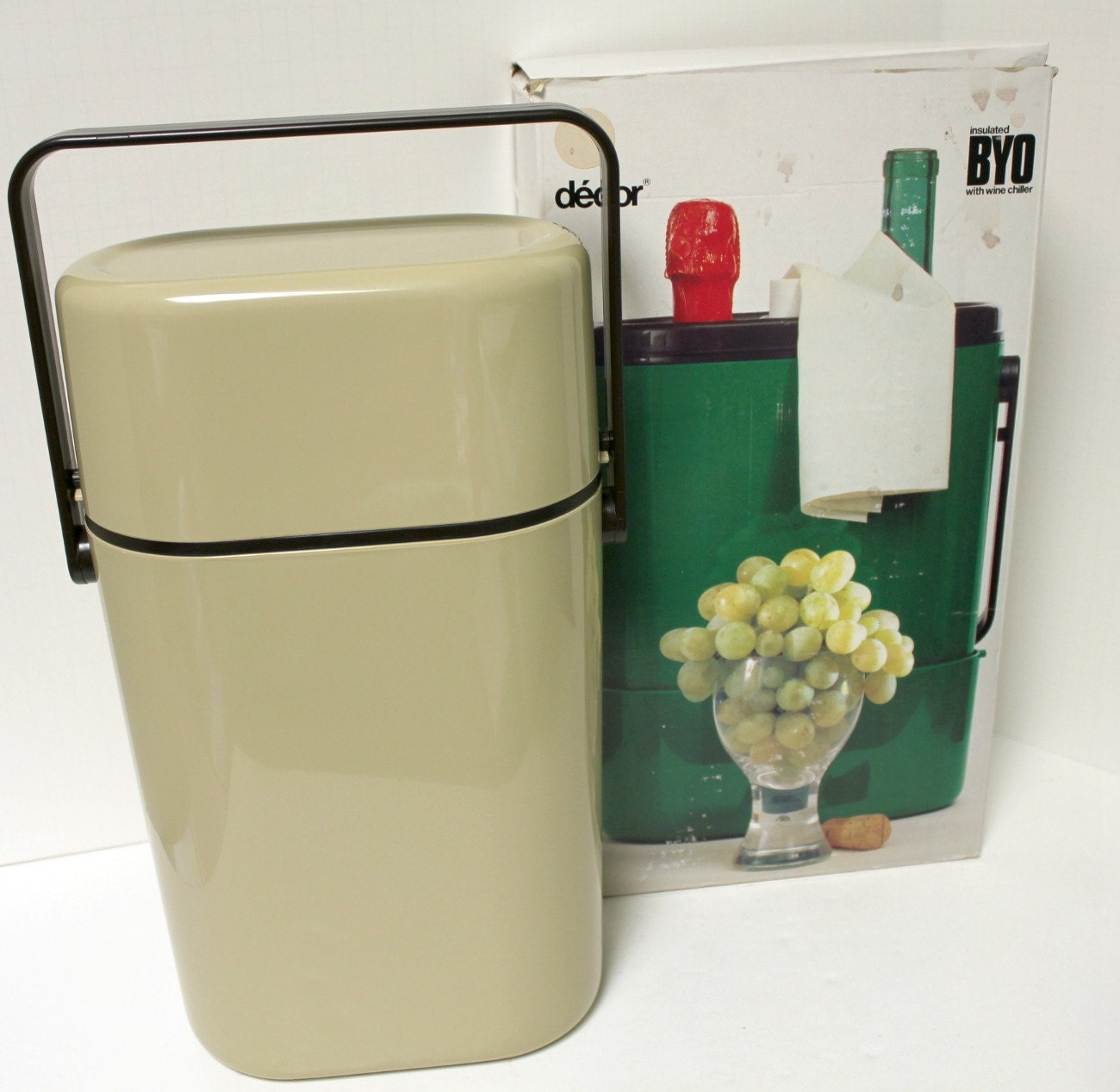 Vintage Decor BYO Wine Chiller Insulated Cooler Carrier in Box