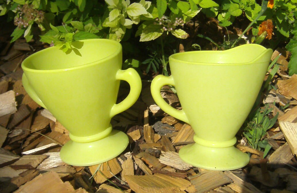 Vintage Milk Glass Cream and Sugar Set Lime Green Yellow