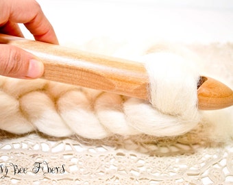 Big ChiaoGoo Jumbo Bamboo Crochet Hook for chunky, big yarn