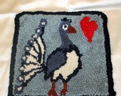Oxford Punch Rug Hook Peacock Table Mat