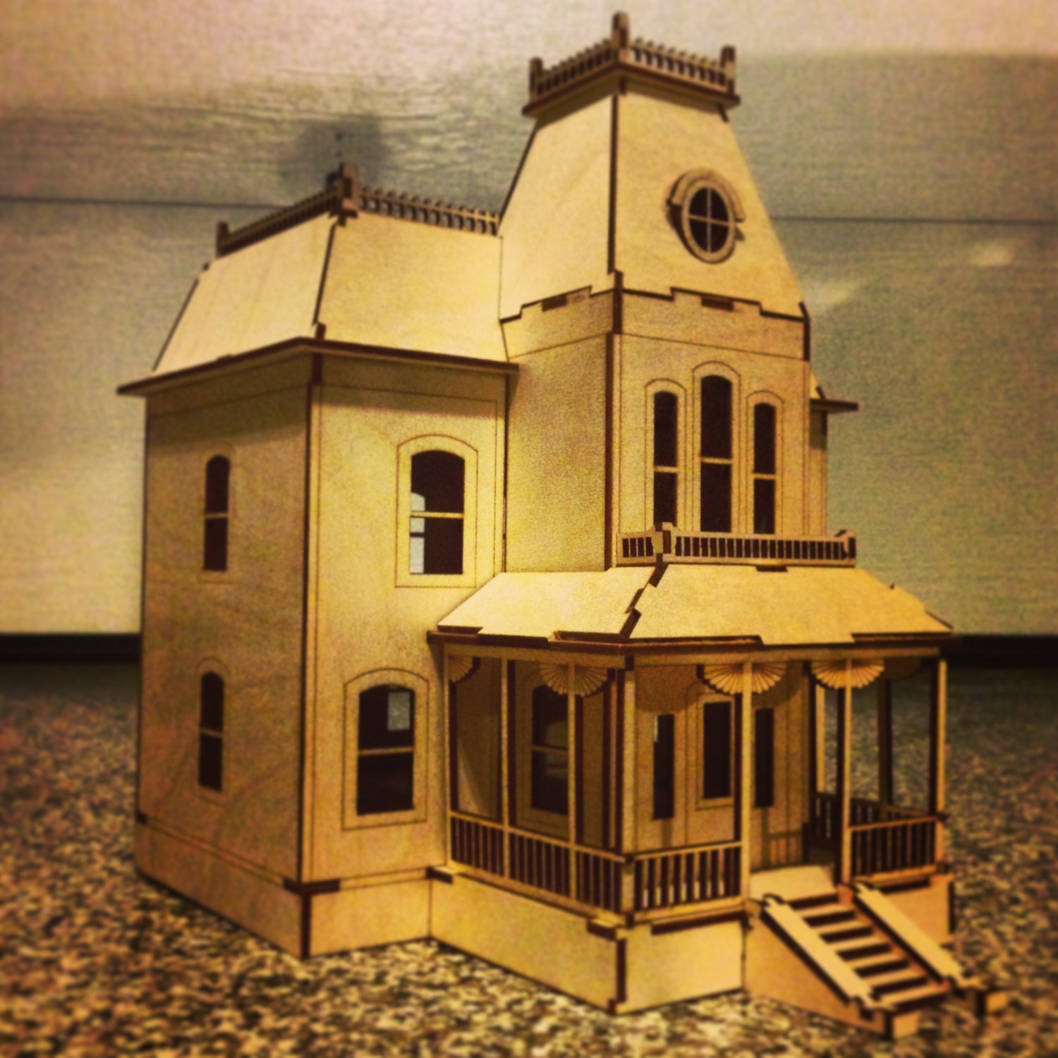 Bates Motel House Kit Miniature Model