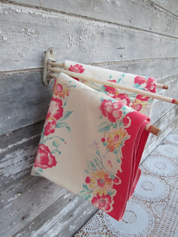 Antique wood Swing Arm 3 arm Towel Rack/holder by Holliezhobbiez