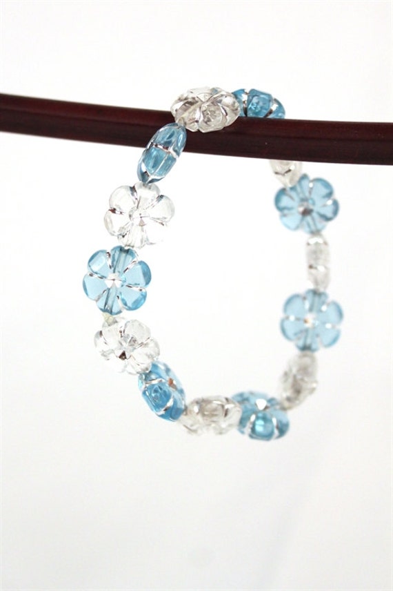 Items similar to Little Girl Flower Beaded Stretchy Bracelet Light