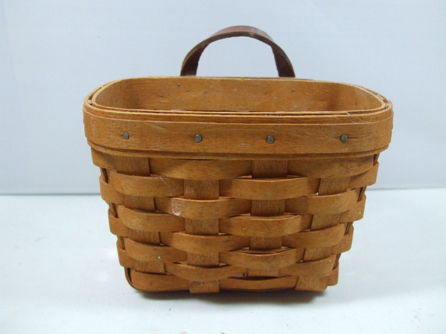 Vintage Dresden OH Longaberger Basket Signed by trappedintheattic