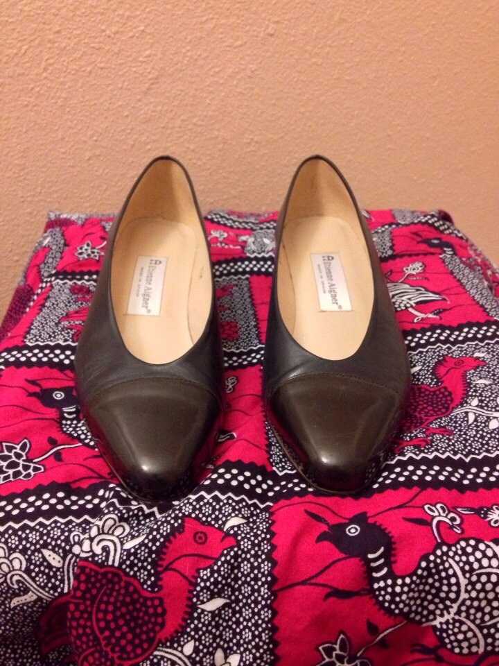 navy blue and black shoes