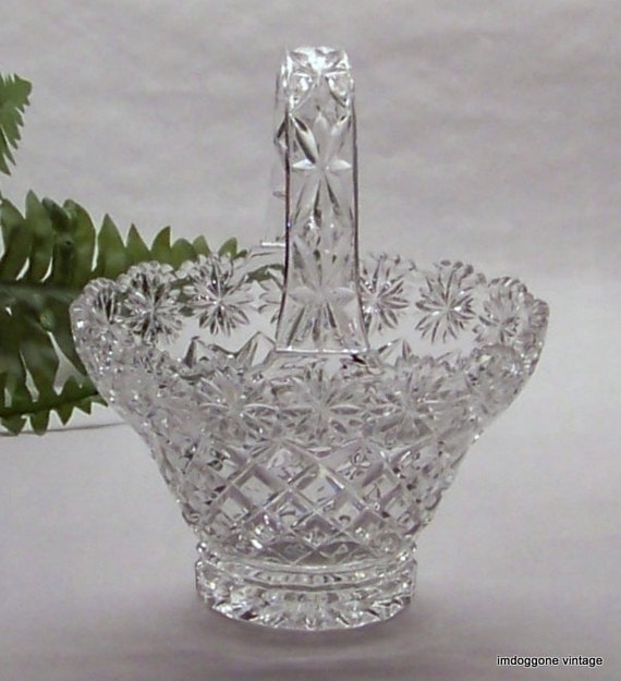 basket handle crystal clear glass