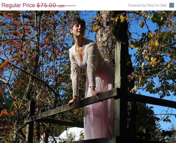 PRICE SLASH EPSteam SUPER Sale: Dreamy Romantic Vtg Gunne Sax by Jessica Dress in Palest Pink