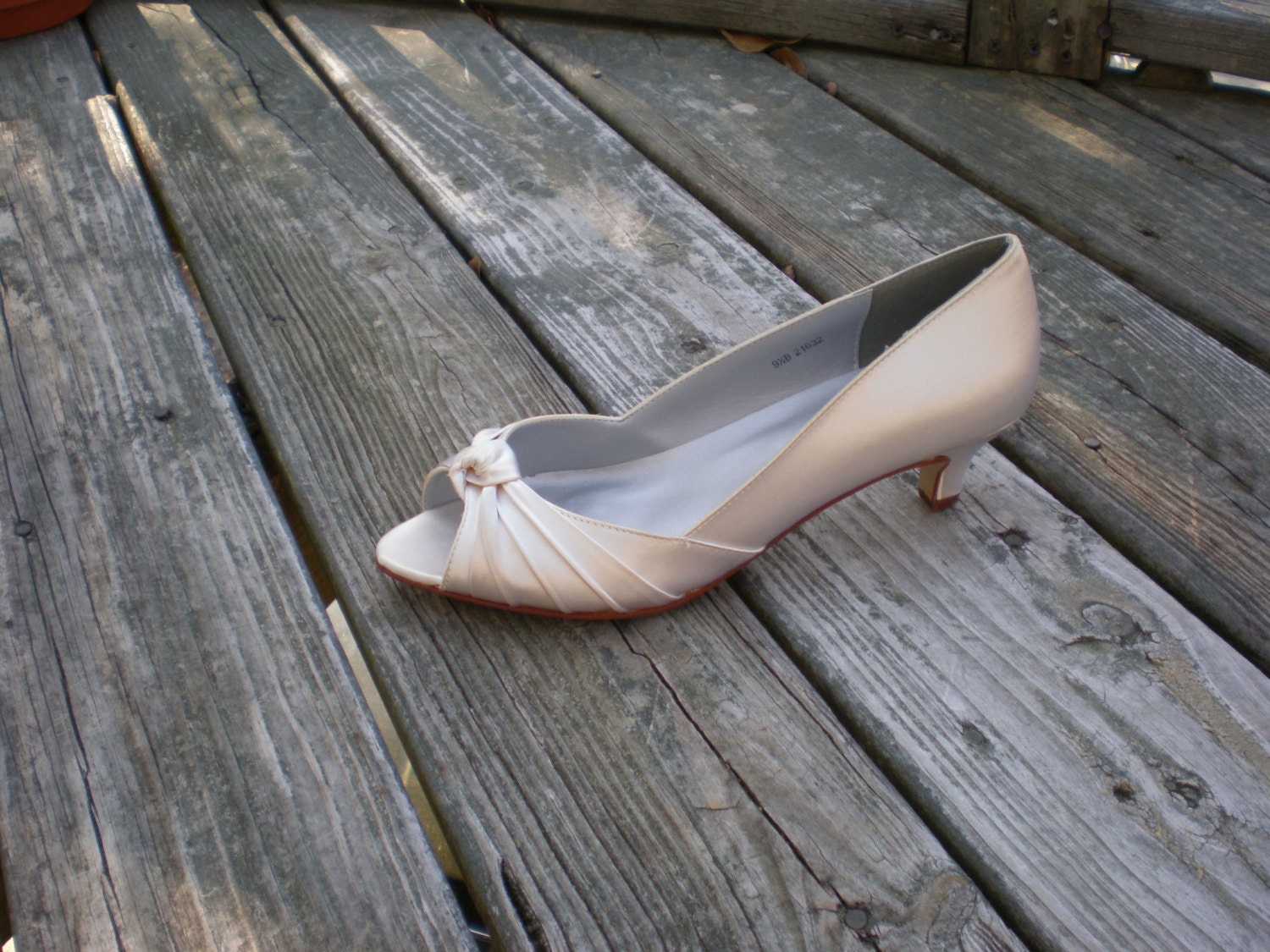 wedding shoes low heel champagne