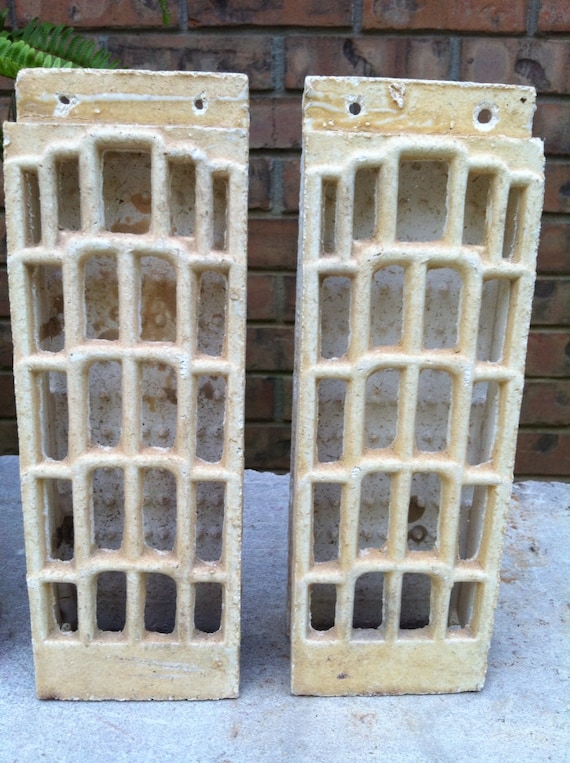 Ceramic heater grates