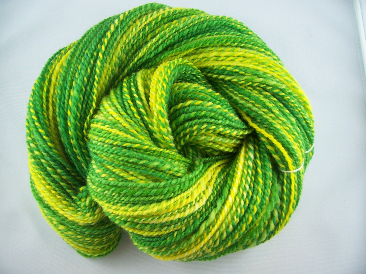 Handspun Yarn Green & Yellow 256 yards 11WPI