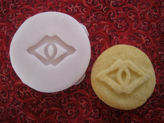 eye-cookie-stamp-recipe-and-instructions-make-your-own