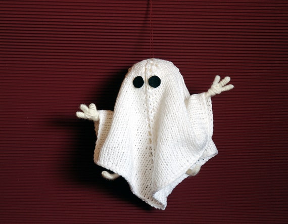 Halloween Ghost.Knitting pattern knitted in the round. Wire