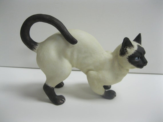 andrea by sadek cat figurine