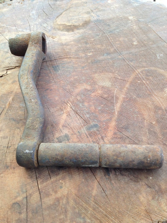 Antique Crank Handle by ThePearPincushion on Etsy