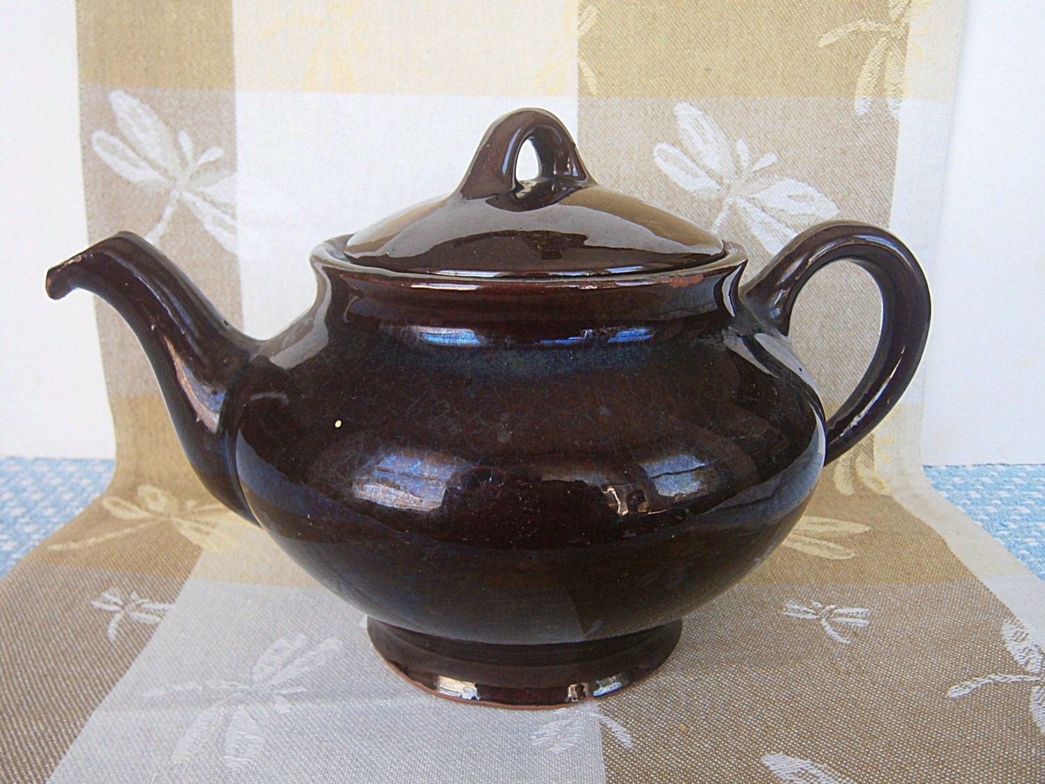 Vintage Royal Canadian Dark Brown Tea Pot Art Pottery