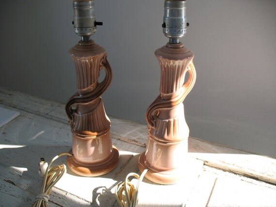 Vintage art deco pottery lamps set of 2 / bedside bedroom