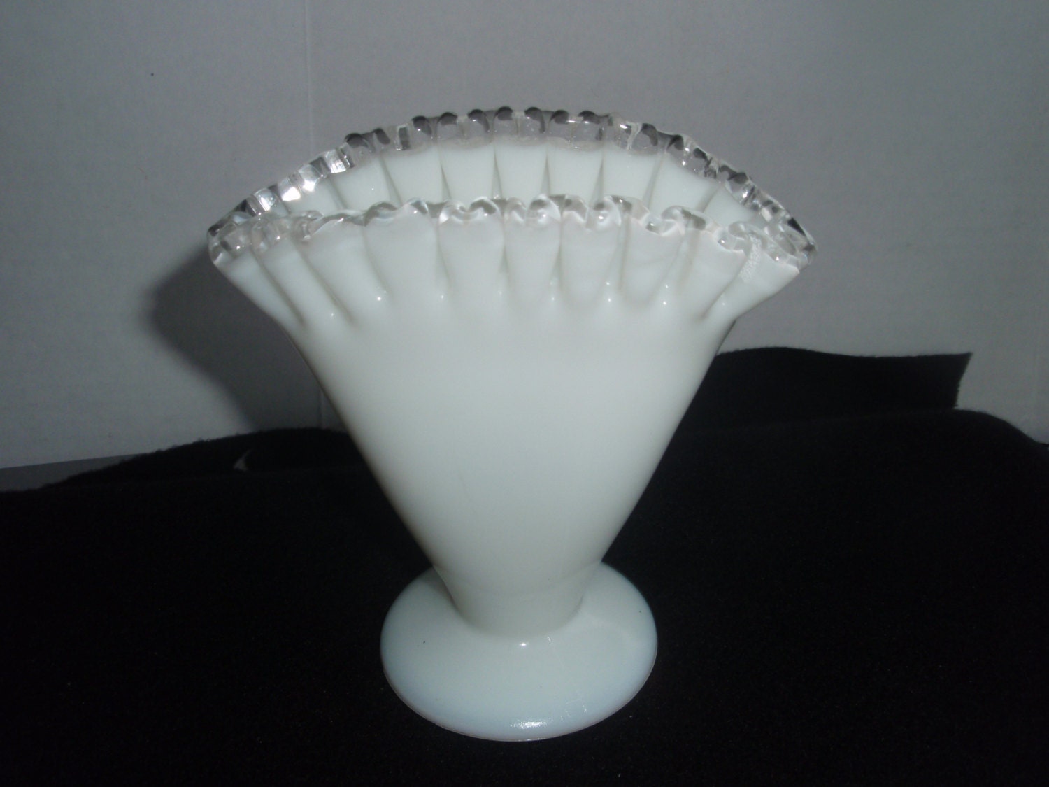 Vintage Milk Glass Vase 6