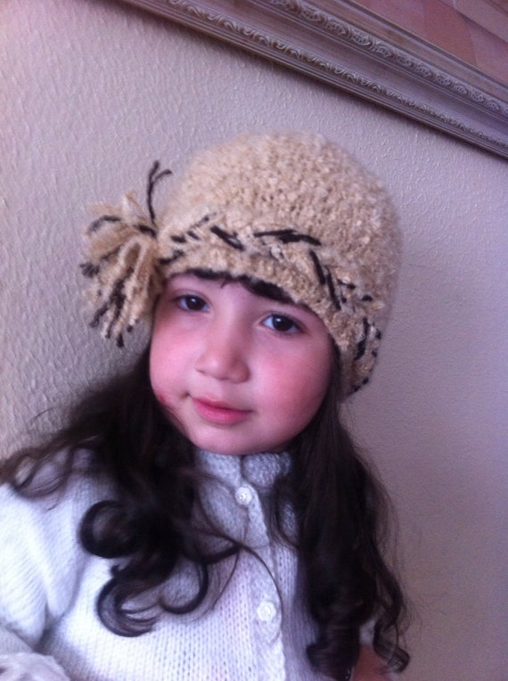 Knit toddler girl hat size 2 to 3 year old / girl autum hat