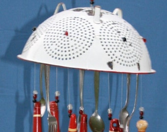 Vintage Wind Chime Kitchen Utensils Red White Enamelware Mixer Cooking Chef Decoration Wood Handles Silverware Rare Unique
